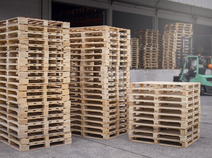 Palets ligeros para cargas medias en España